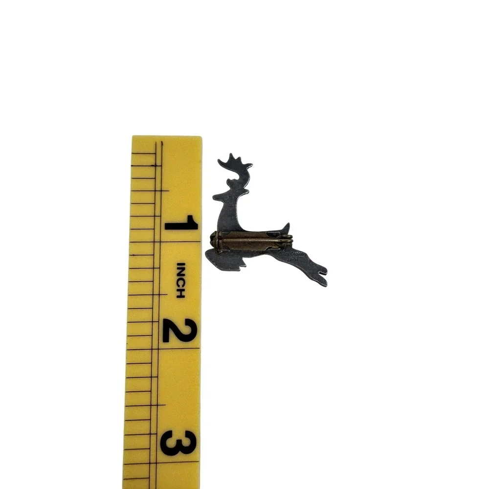 Quick Cooking 2001 Reindeer Pin‎ Vintage Pewter Tone Leaping Christmas Brooch